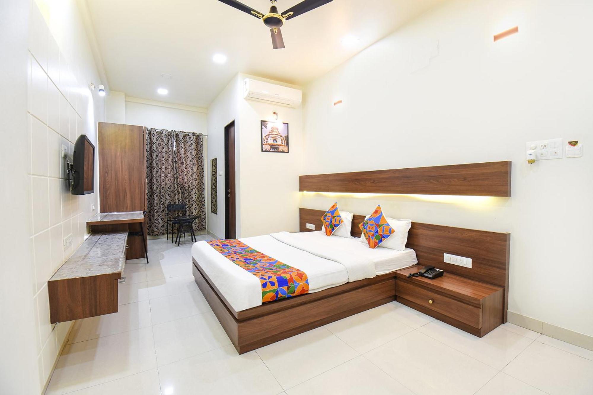 Fabhotel Royal Suits - Nr Mahadji Shinde Chhatri Mundhwa Luaran gambar