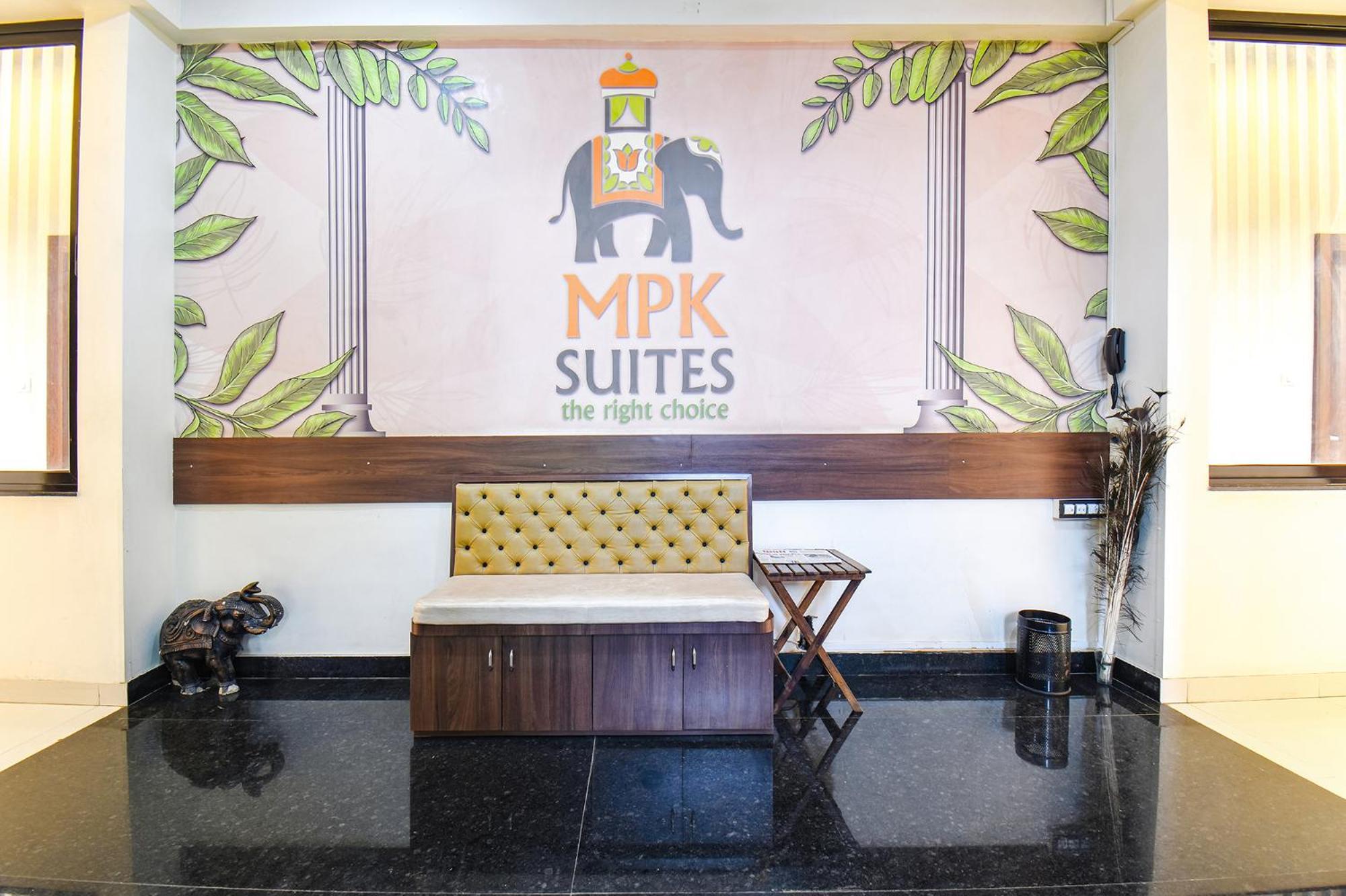 Fabhotel Royal Suits - Nr Mahadji Shinde Chhatri Mundhwa Luaran gambar