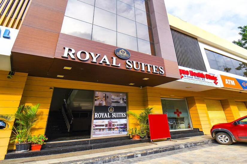 Fabhotel Royal Suits - Nr Mahadji Shinde Chhatri Mundhwa Luaran gambar